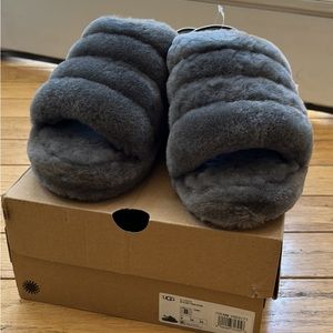 Ugg Fluff Yeah Slippers size 8